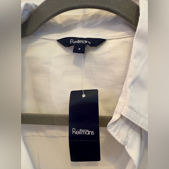 Reitmans White Button-Up Shirt - Picture 2 of 5